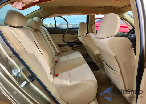 2009 Honda Accord Lxp z USA, uszkodzony, nr VIN 1HGCP26499A008427